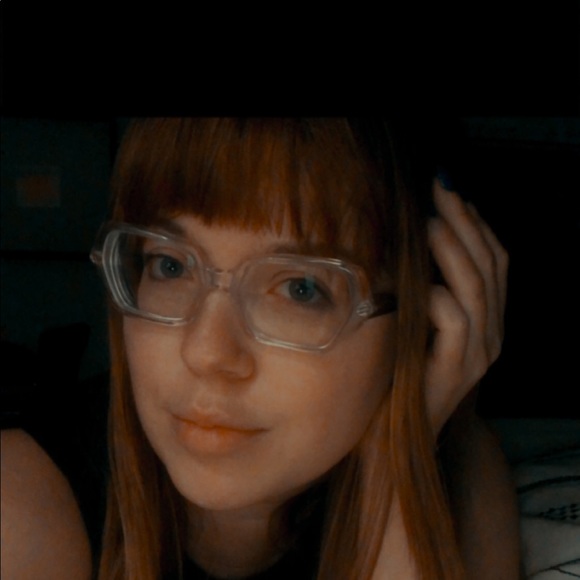 Meet your Posher, Kim - Picture 1 of 1